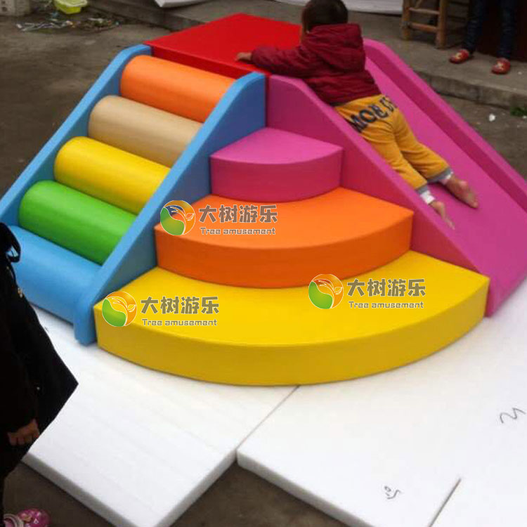软体攀爬